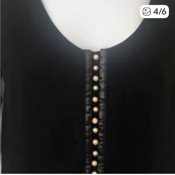 Carlisle Black Scoop Neck Knit Top w/ Pearl Button Embellishment - Picture 4 of 6